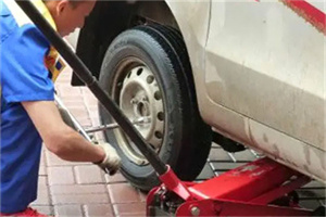 华亭镇附近拖车24小时服务热线电话